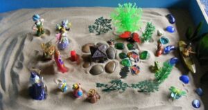Sand tray and sand play therapy