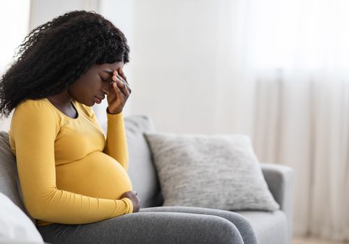 Pregnancy Anxiety: Signs, Causes and How To Overcome It