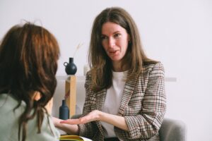 Rapid Eye Movement Therapy : Types and Benefits of It