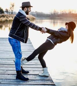 How to Build Trust in a Relationship: The Ultimate Guide