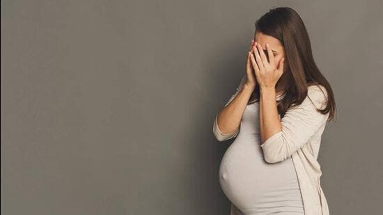 Antenatal Depression Signs, Causes and Treatment