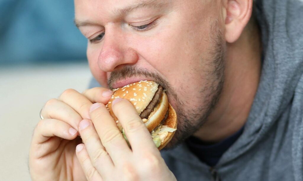 About Compulsive Overeating: What Causes It and How to Stop