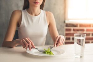 How Do Eating Disorder Behaviors Impact Life?