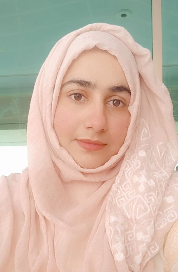 Zainab Manzoor
